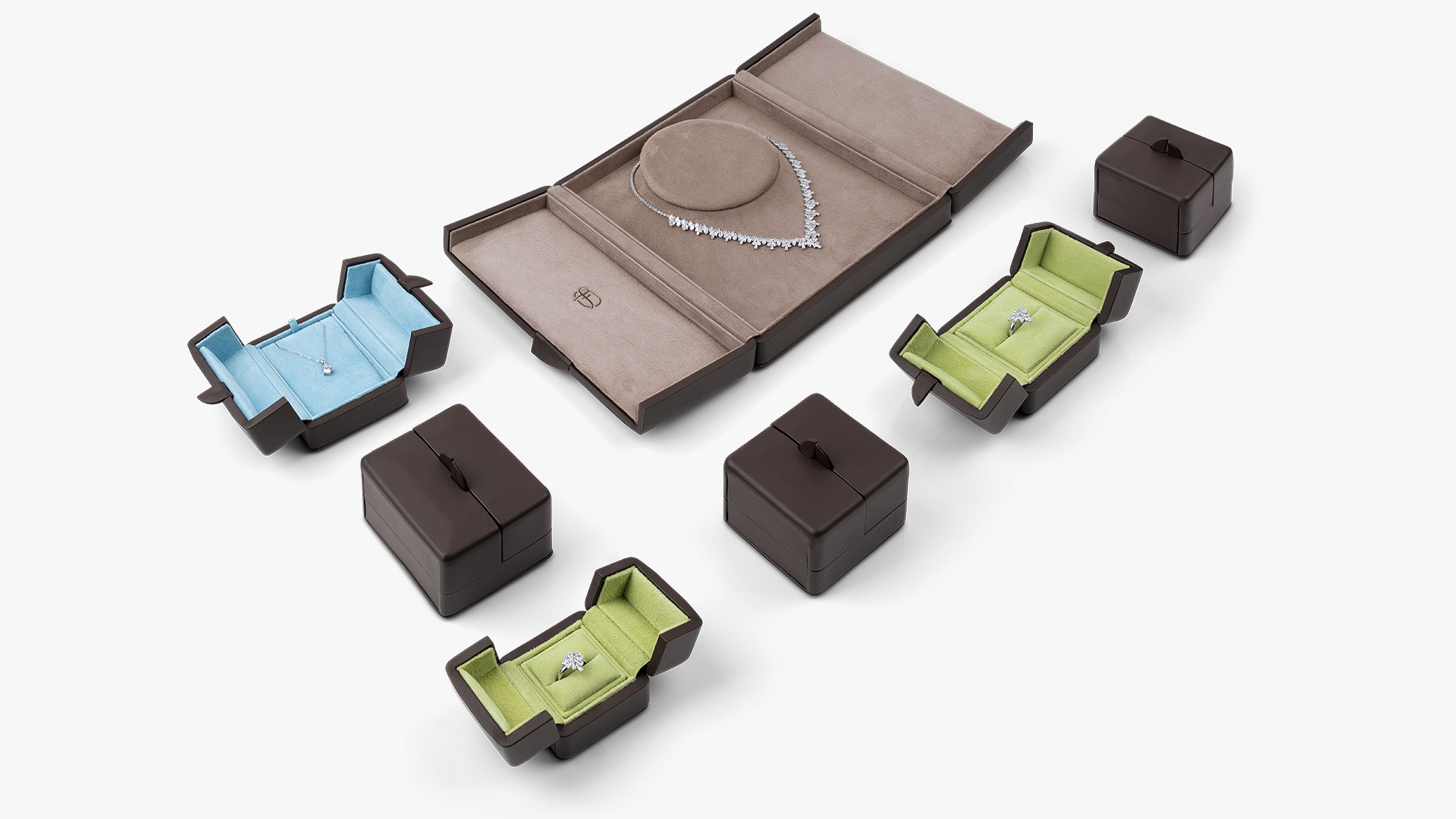 Arrangement der Etuiserie in verschiedenen Ausführungen in der Außenfarbe Terra.